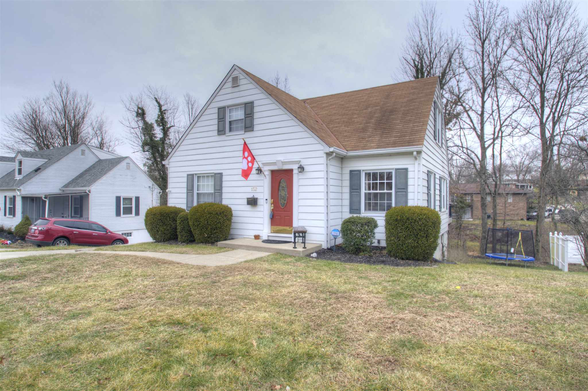 152 Pleasant Ridge Avenue Fort Mitchell, KY 41017 - Photo 2 of 33 Gallery Image 2