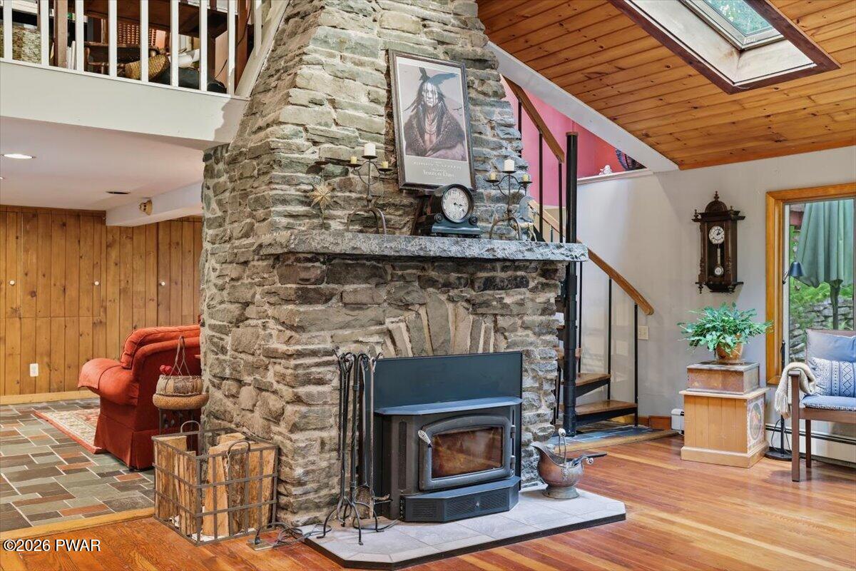 178 Westcolang Road Lackawaxen, PA 18435 - Photo 5 of 67