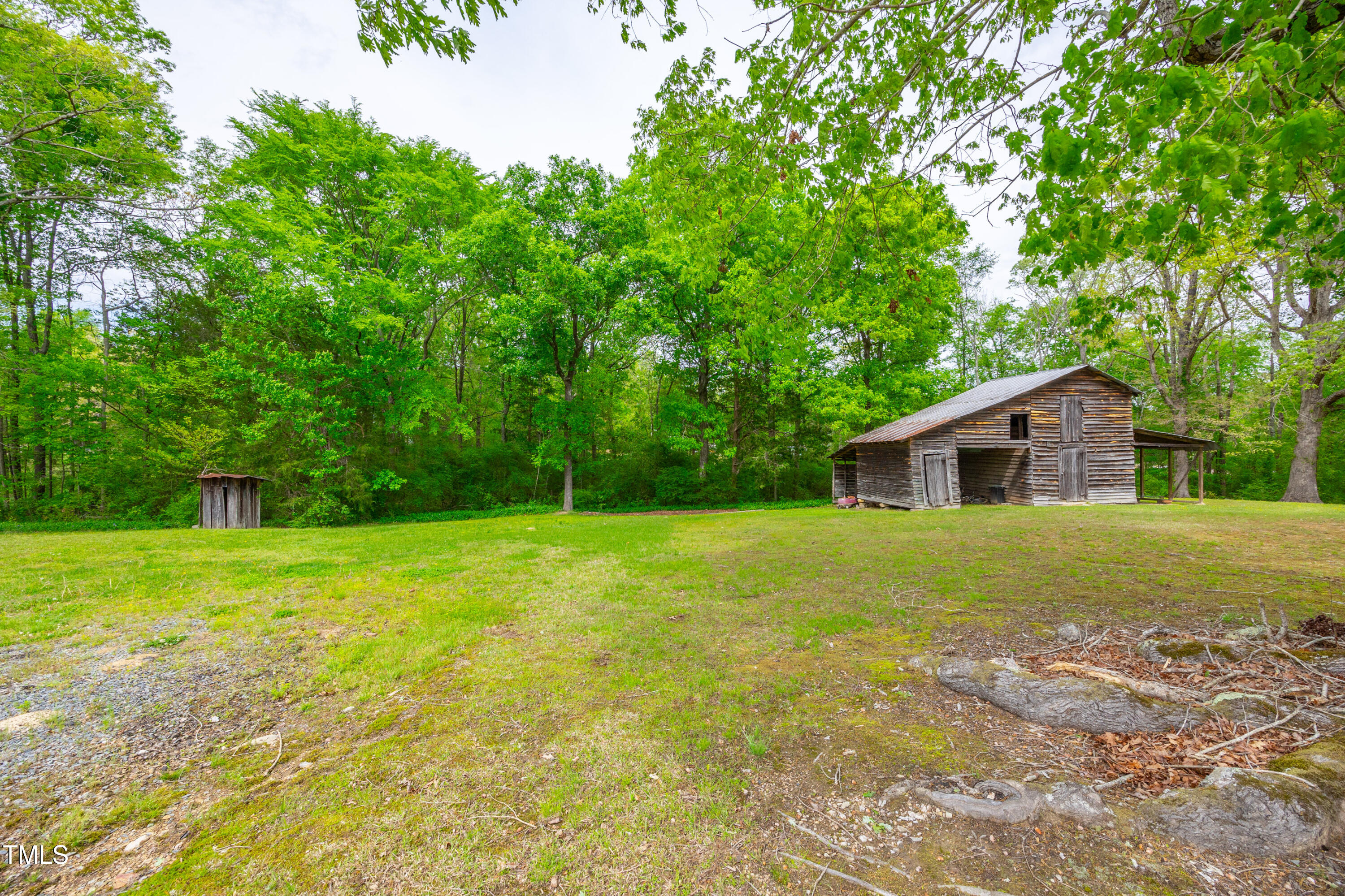 489 Purvis Farm Road Robbins, NC 27325 - Photo 27 of 32 489 Purvis Farm Road-33