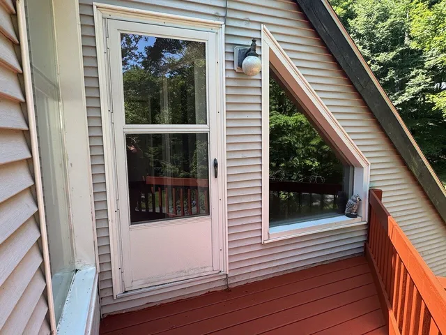 $469,900 | 86 N Road, Westford, VT 05494