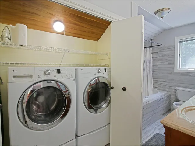 $469,900 | 86 N Road, Westford, VT 05494