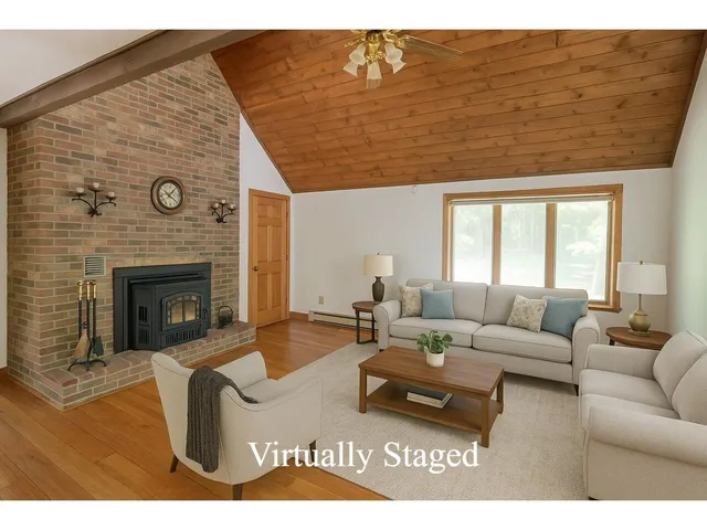 $469,900 | 86 N Road, Westford, VT 05494