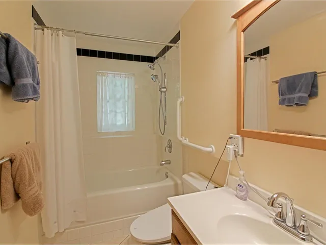 $469,900 | 86 N Road, Westford, VT 05494