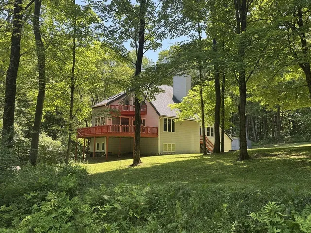 $469,900 | 86 N Road, Westford, VT 05494