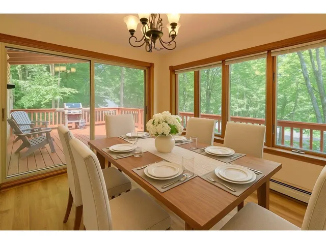 $469,900 | 86 N Road, Westford, VT 05494