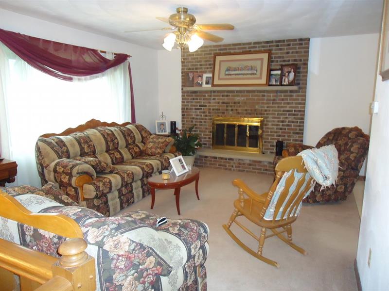 188 Bowdertown Road Cherry Tree, PA 15724 - Photo 4 of 15