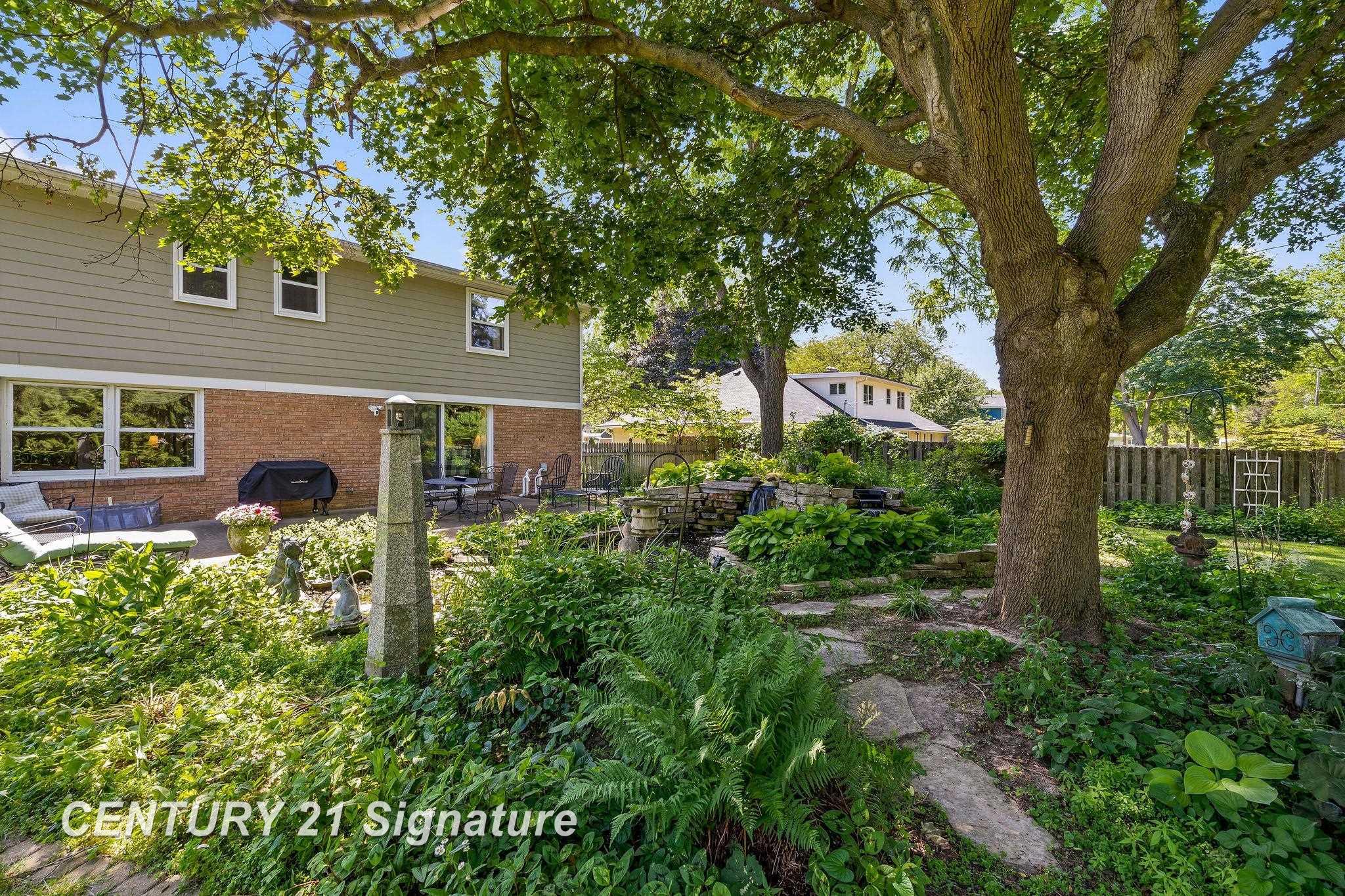 358 Somerset Road Saginaw, MI 48638 - Photo 40 of 46