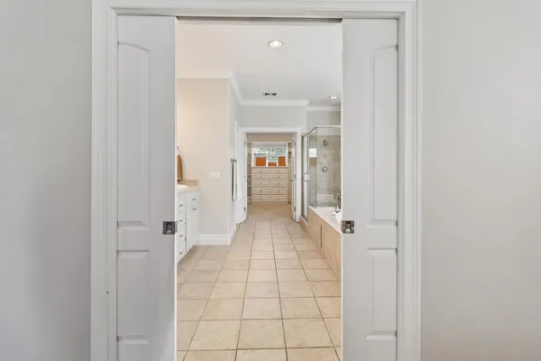 $1,295,000 | 1626 Arden Bluffs Lane, Carmichael, CA 95608