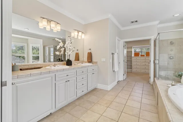 $1,295,000 | 1626 Arden Bluffs Lane, Carmichael, CA 95608