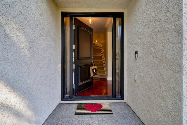 $1,295,000 | 1626 Arden Bluffs Lane, Carmichael, CA 95608