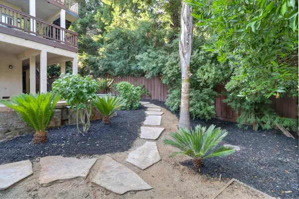 $1,295,000 | 1626 Arden Bluffs Lane, Carmichael, CA 95608