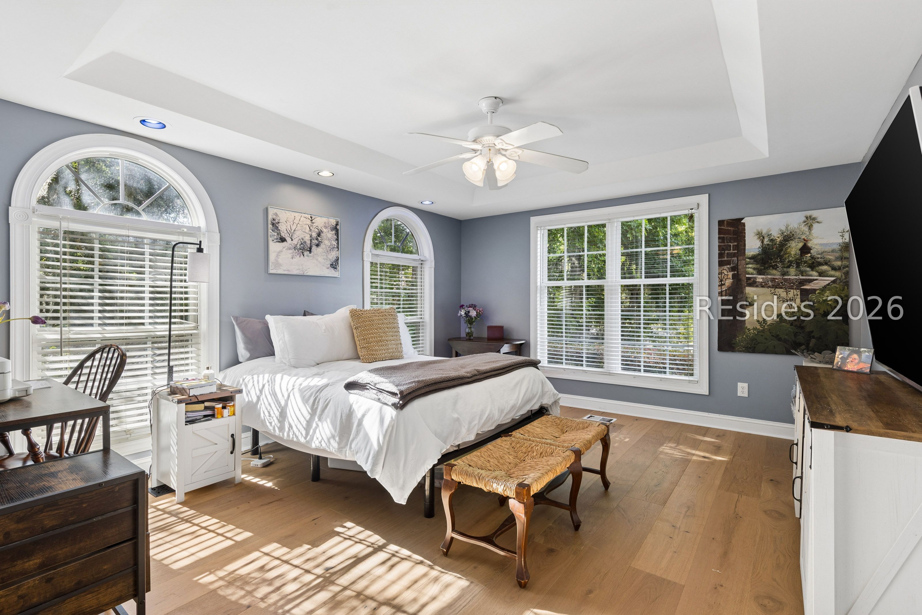 28 Meridian Point Drive Bluffton, SC 29910 - Photo 33 of 65 Primary bedroom is downstairs & has a tray ceiling