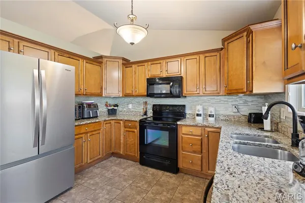 $274,900 | 365 Mark Avenue, Jackson, MO 63755