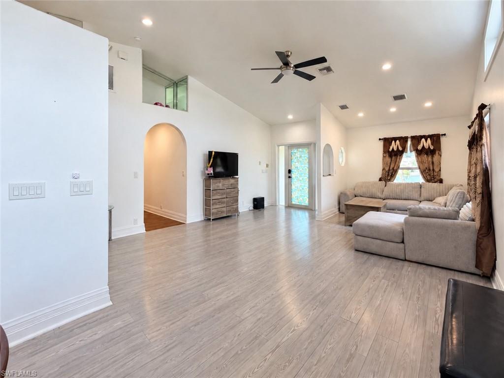 19751 Adams Road Fort Myers, FL 33908 - Photo 8 of 38 Gallery Image 8
