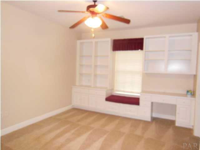 1621 West 9 & Half Mile Road Cantonment, FL 32533 - Photo 19 of 25 Another guest bedroom, also with built-in storage