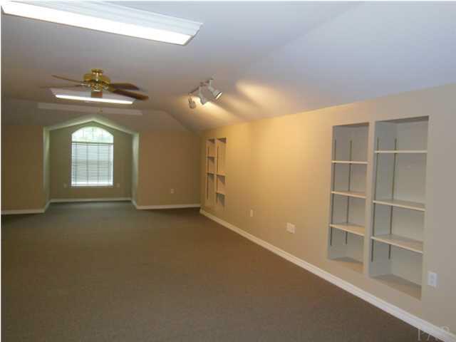 1621 West 9 & Half Mile Road Cantonment, FL 32533 - Photo 22 of 25 There is lots of built-in storage area in this room also.