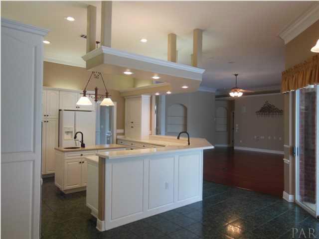 1621 West 9 & Half Mile Road Cantonment, FL 32533 - Photo 7 of 25 A view of the kitchen from the breakfast room