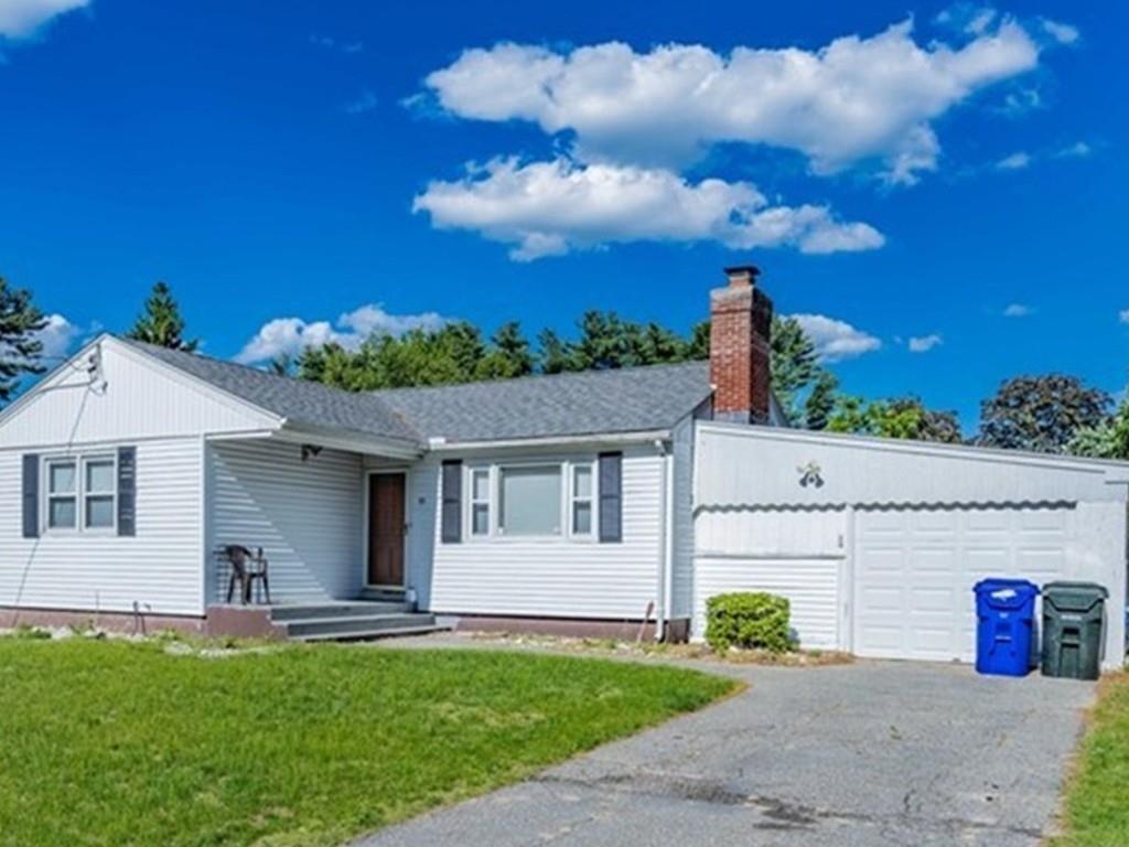 59 Garcia Street Springfield, MA 01129 - Photo 2 of 13 Gallery Image 2