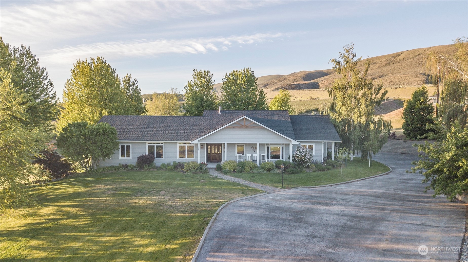 321 Edgemont Loop Road Ellensburg, WA 98926 - Photo 1 of 40 Gallery Image 1