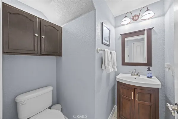 $670,000 | 1559 San Fernando Drive, Corona, CA 92882
