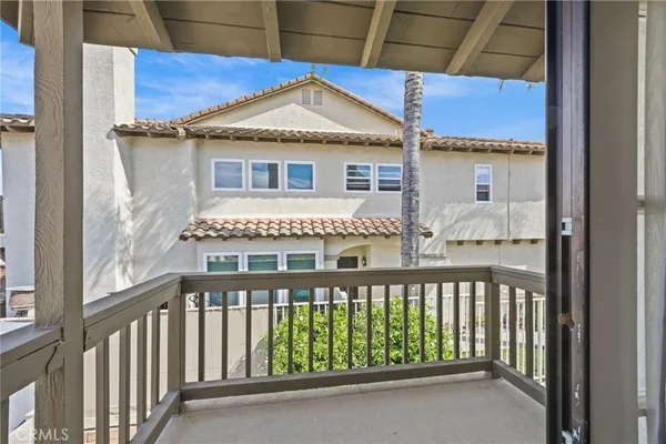 $670,000 | 1559 San Fernando Drive, Corona, CA 92882