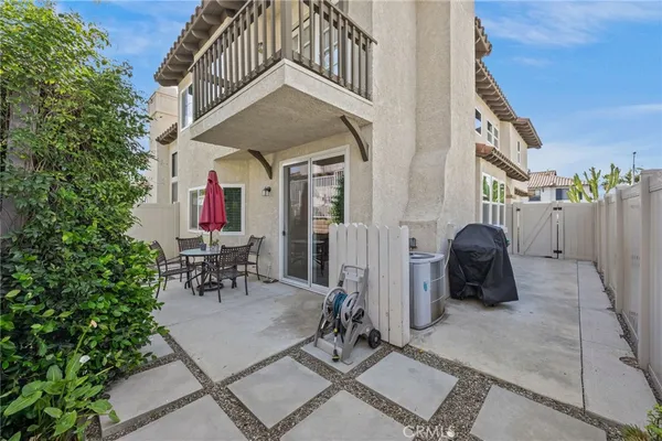 $670,000 | 1559 San Fernando Drive, Corona, CA 92882