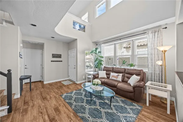 $670,000 | 1559 San Fernando Drive, Corona, CA 92882