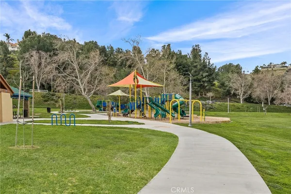 $670,000 | 1559 San Fernando Drive, Corona, CA 92882