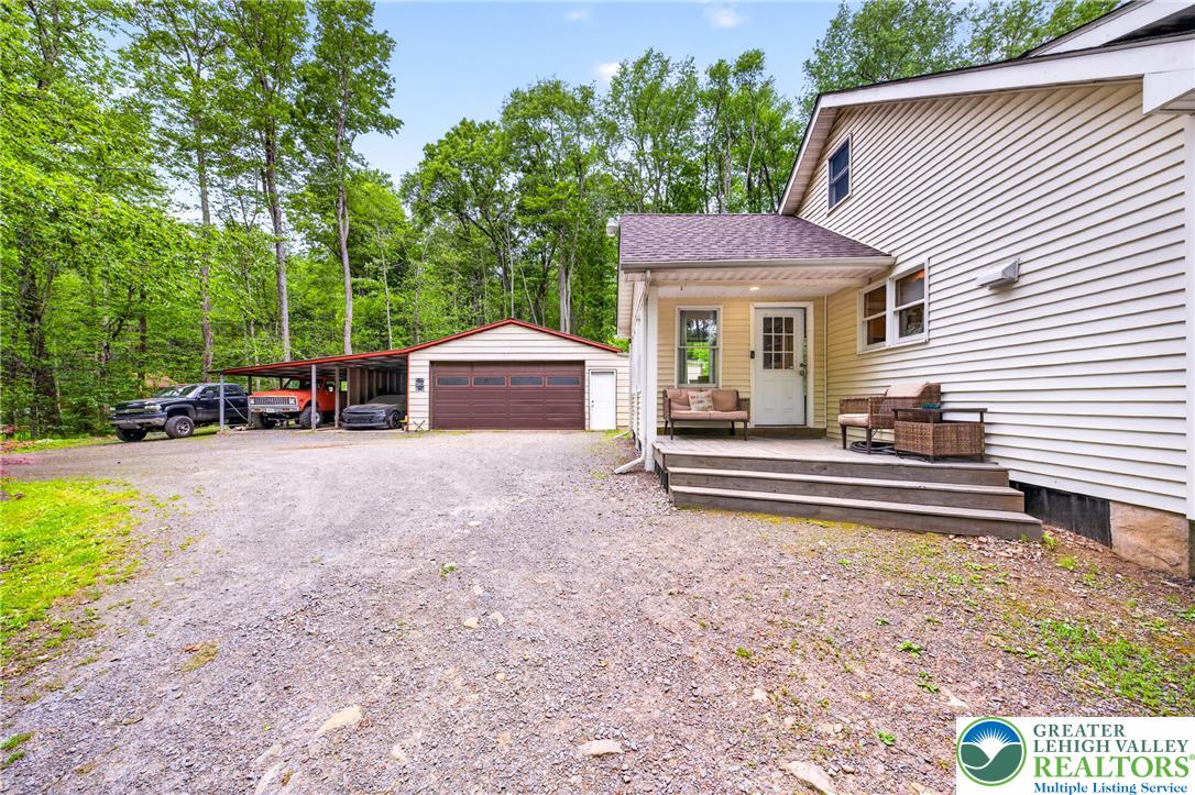 156 Mailbox Road Pocono Lake, PA 18347 - Photo 6 of 57