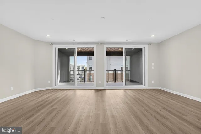 $3,895 | 21791 Express Terrace, Ashburn, VA 20147