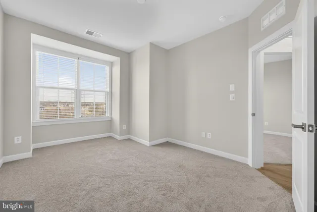 $3,895 | 21791 Express Terrace, Ashburn, VA 20147