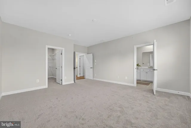 $3,895 | 21791 Express Terrace, Ashburn, VA 20147