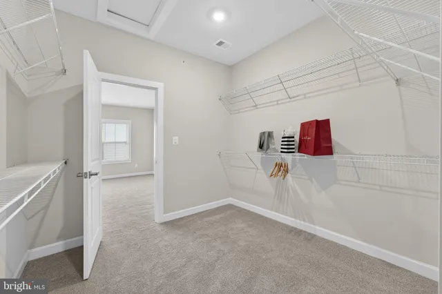 $3,895 | 21791 Express Terrace, Ashburn, VA 20147