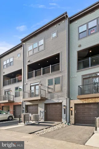 $3,895 | 21791 Express Terrace, Ashburn, VA 20147