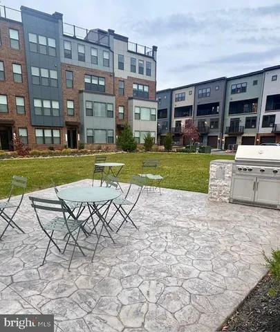 $3,895 | 21791 Express Terrace, Ashburn, VA 20147