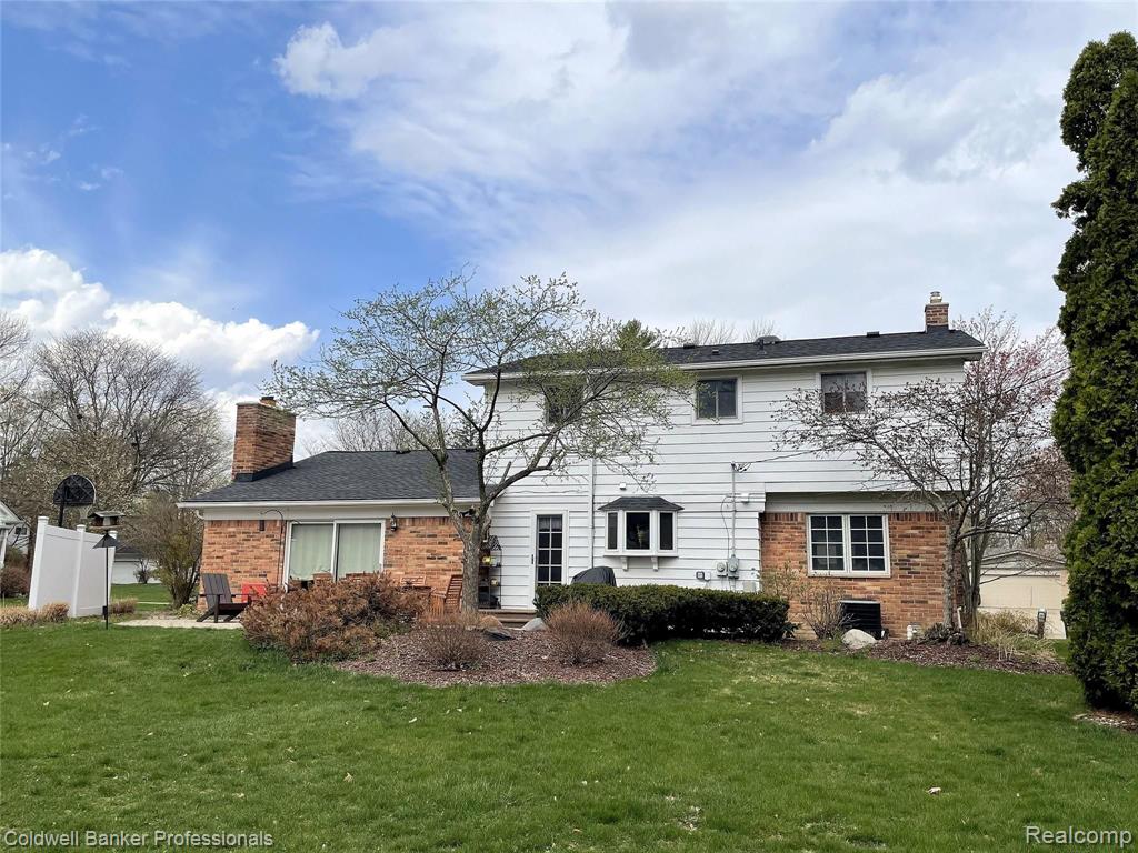 5535 Wild Ridge Lane West Bloomfield, MI 48322 - Photo 25 of 29