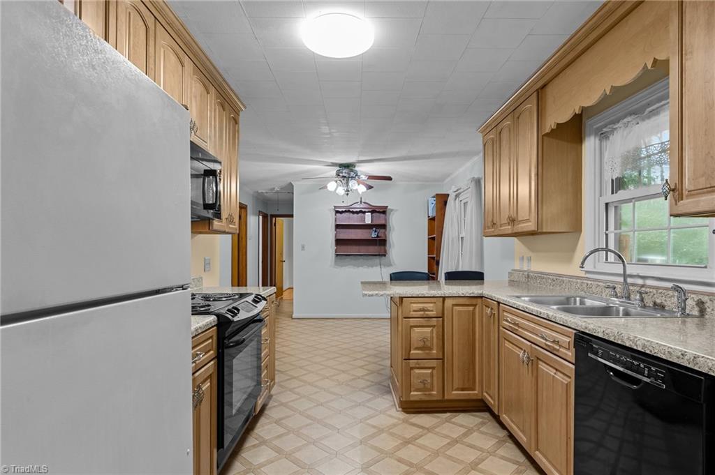 6021 Church Road Graham, NC 27253 - Photo 24 of 36 Gallery Image 24