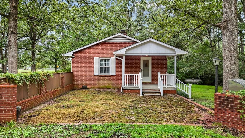 6021 Church Road Graham, NC 27253 - Photo 7 of 36 Gallery Image 7