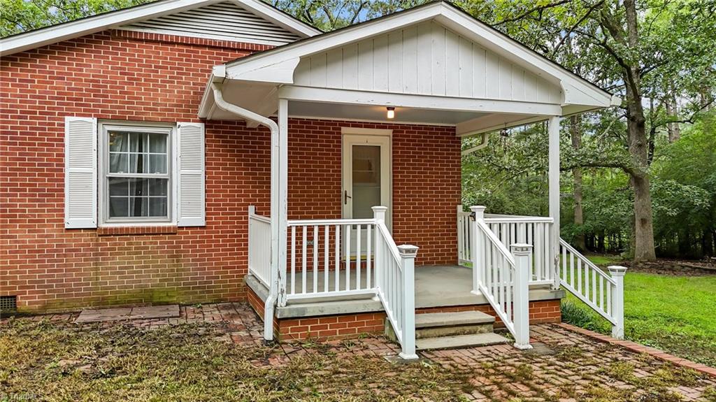 6021 Church Road Graham, NC 27253 - Photo 8 of 36 Gallery Image 8