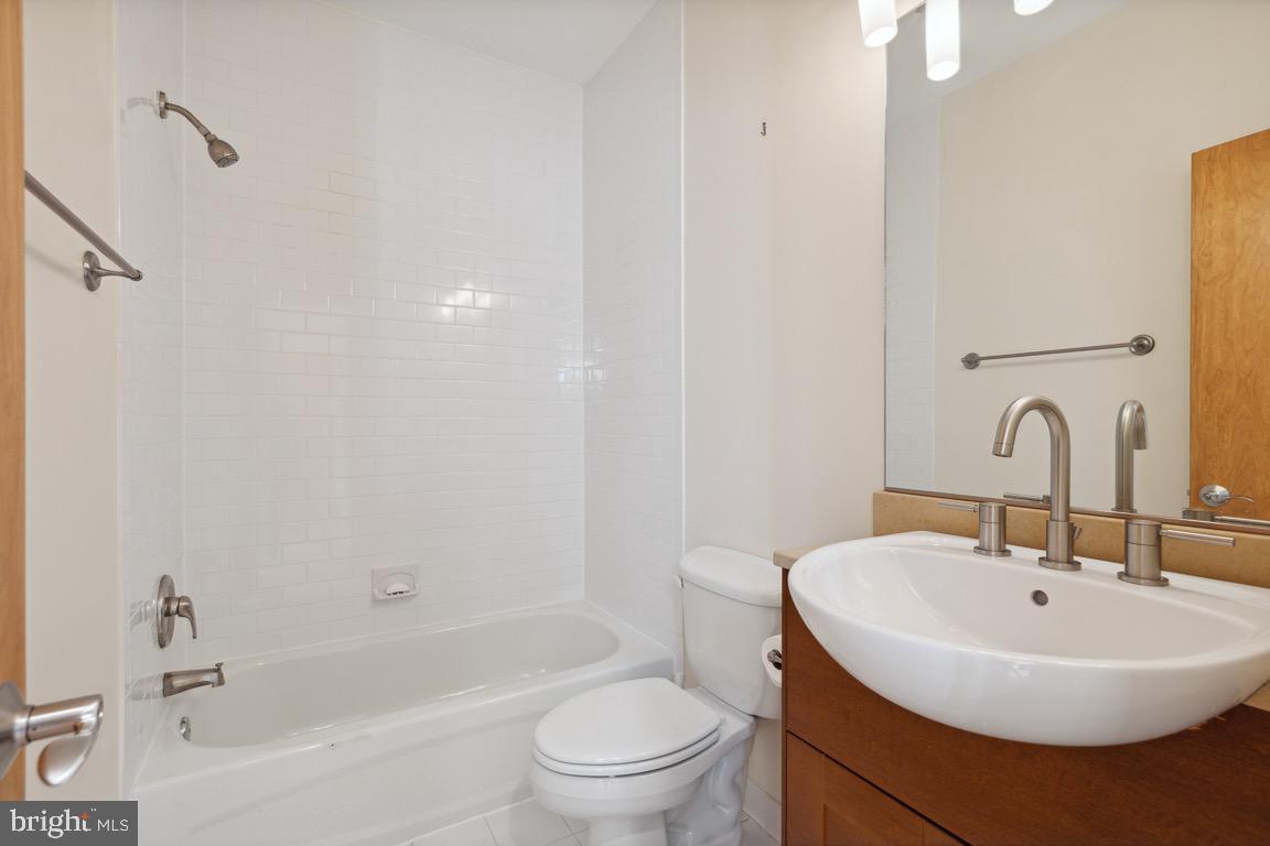 223 R Street Northeast, Unit B Washington, DC 20002 - Photo 28 of 48 Full Bath - Shower/Bath Combo