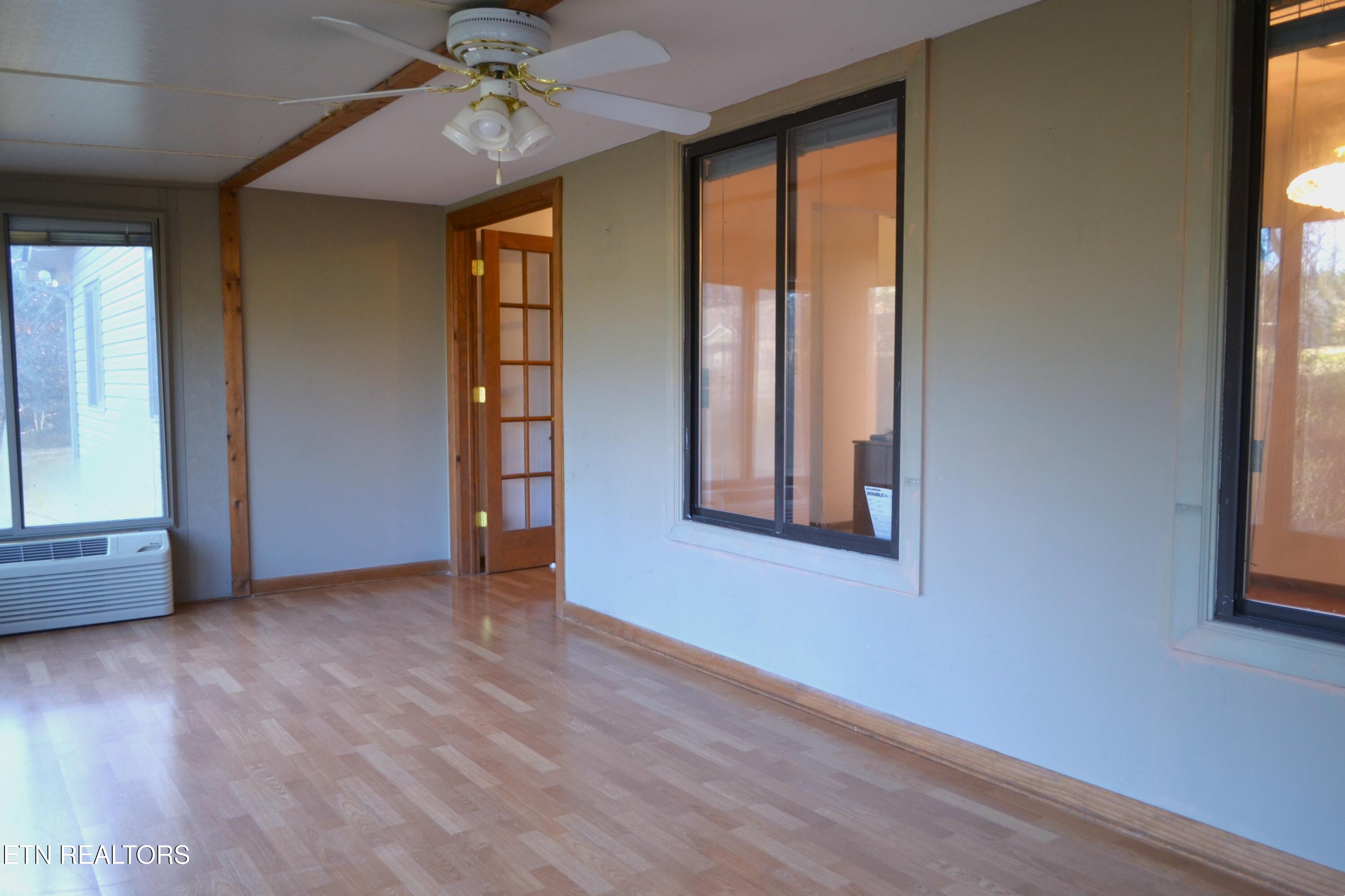 1689 McCleary Bend Road Sevierville, TN 37876 - Photo 19 of 45 DSC_0017