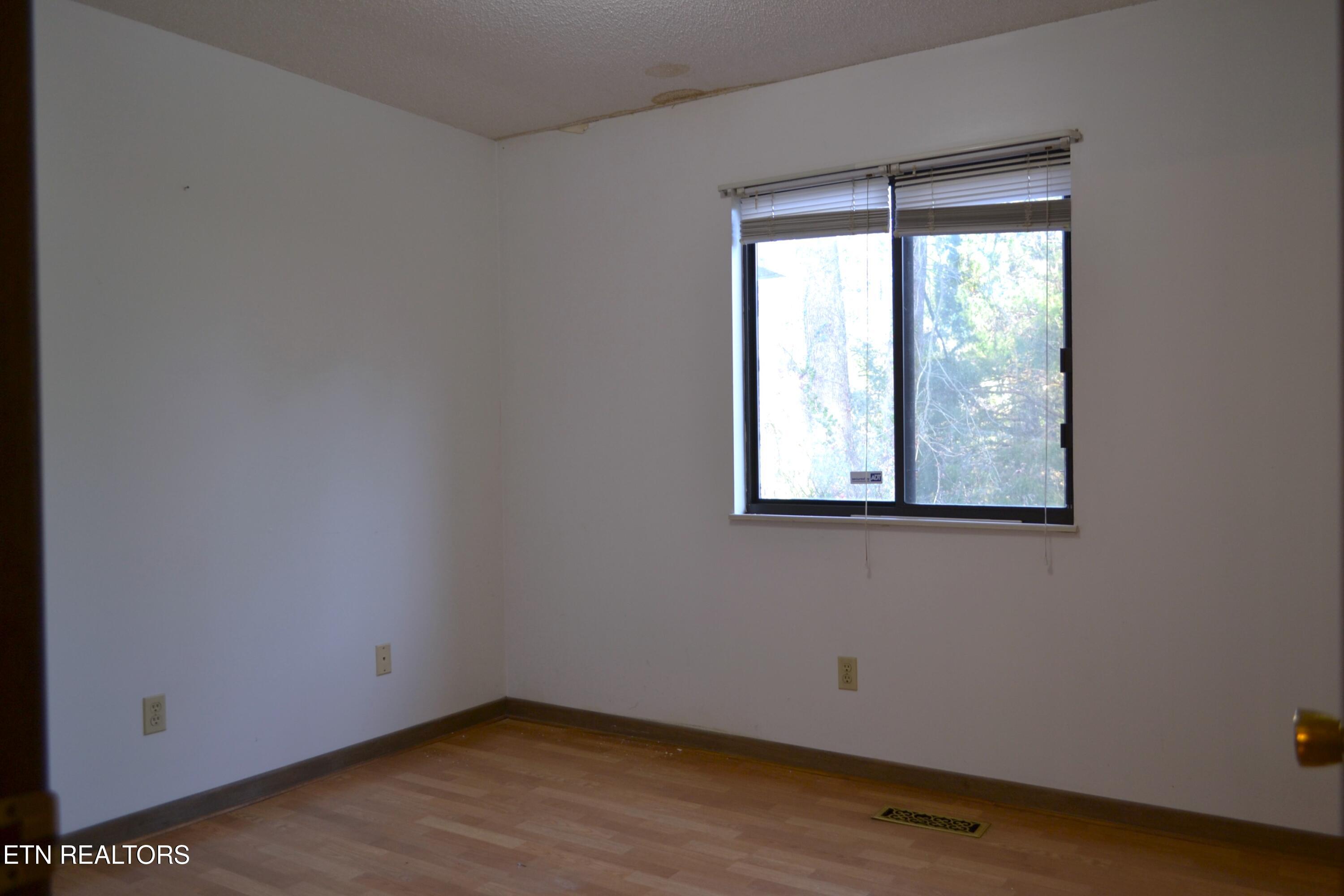 1689 McCleary Bend Road Sevierville, TN 37876 - Photo 23 of 45 DSC_0021