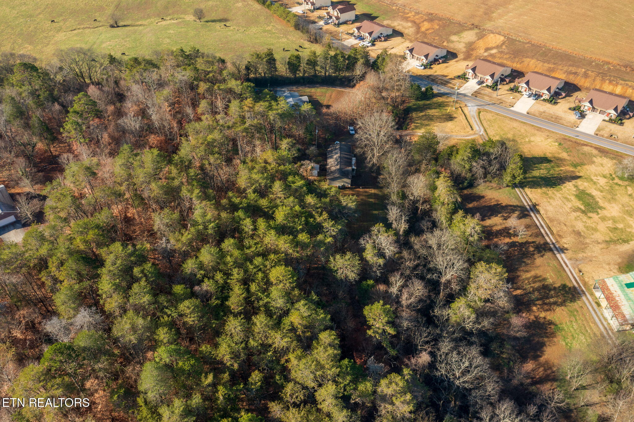 1689 McCleary Bend Road Sevierville, TN 37876 - Photo 40 of 45 homesandvideos aerials-13677