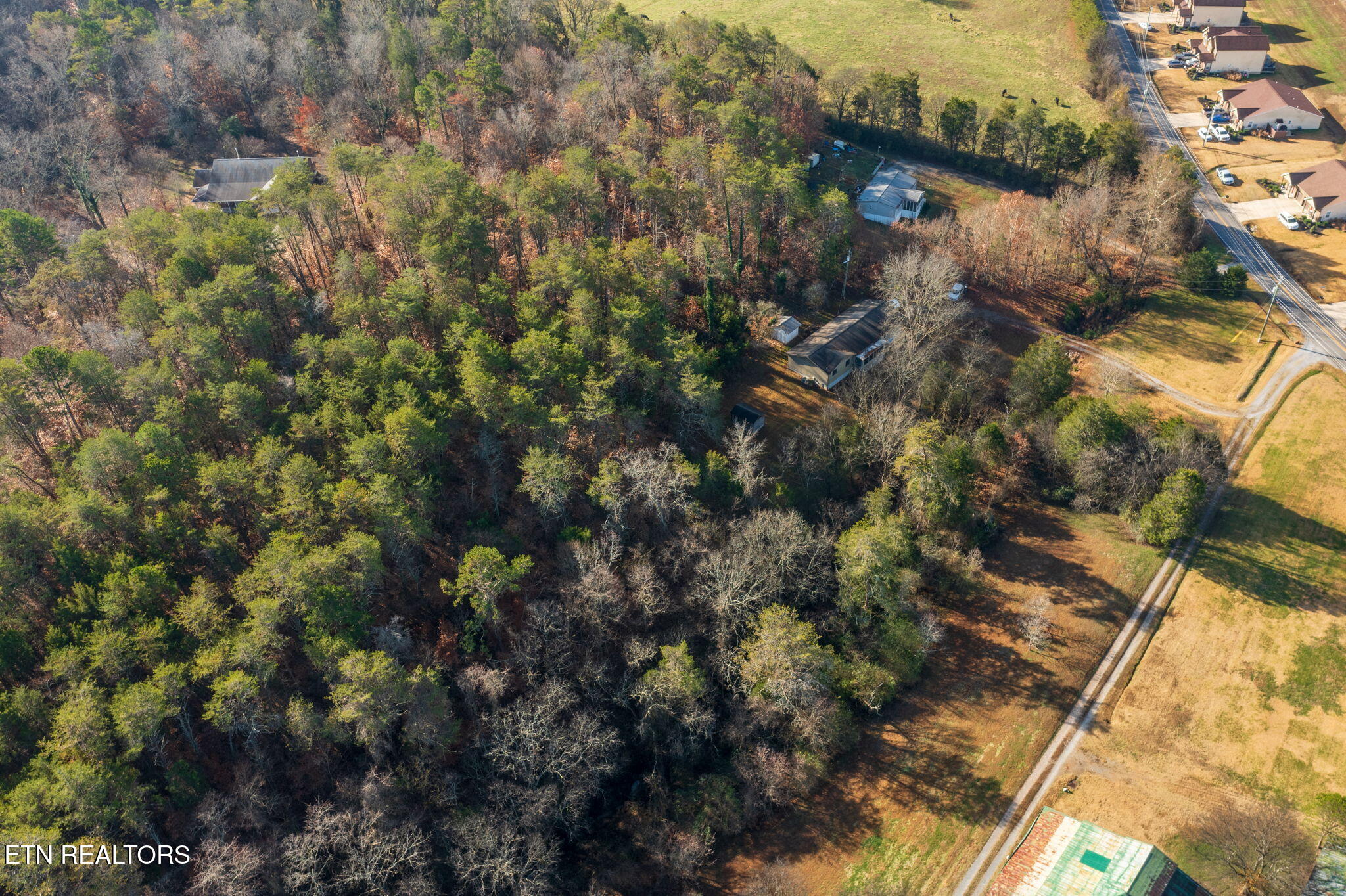 1689 McCleary Bend Road Sevierville, TN 37876 - Photo 41 of 45 homesandvideos aerials-13678