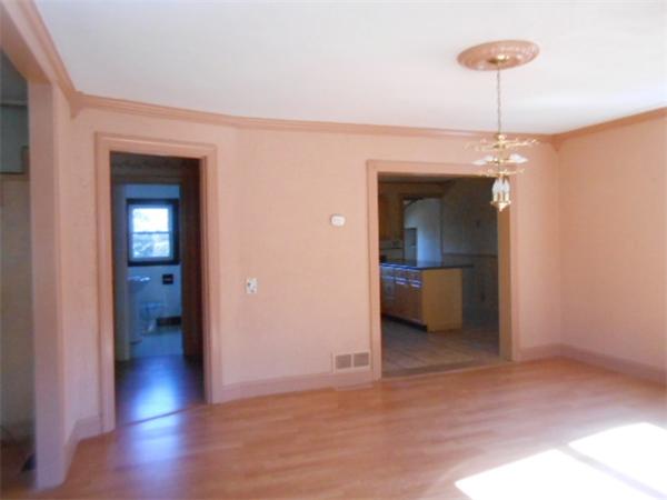 220 Tennyson Road Warwick, RI 02888 - Photo 7 of 14 Gallery Image 7