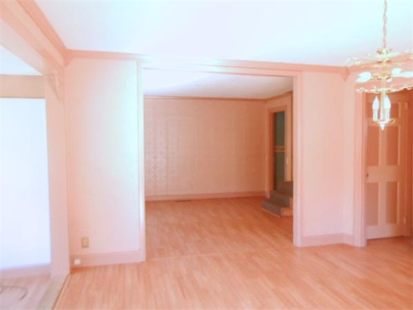220 Tennyson Road Warwick, RI 02888 - Photo 8 of 14 Gallery Image 8