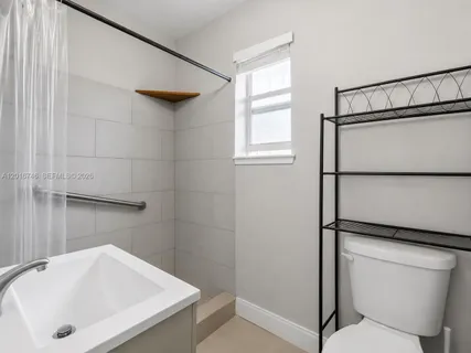 $450,000 | 1111 Northwest 77th Street, Miami, FL 33150