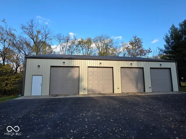 $745,000 | 18080 State Road 46, Hope, IN 47246