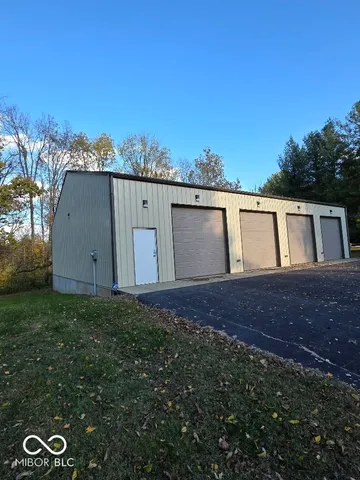 $745,000 | 18080 State Road 46, Hope, IN 47246