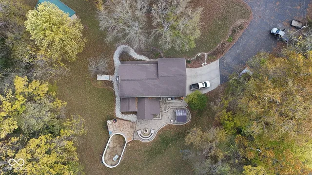 $745,000 | 18080 State Road 46, Hope, IN 47246